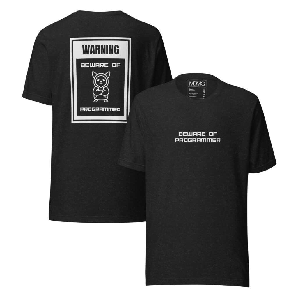 Camiseta de manga corta unisex "Beware of programmer"